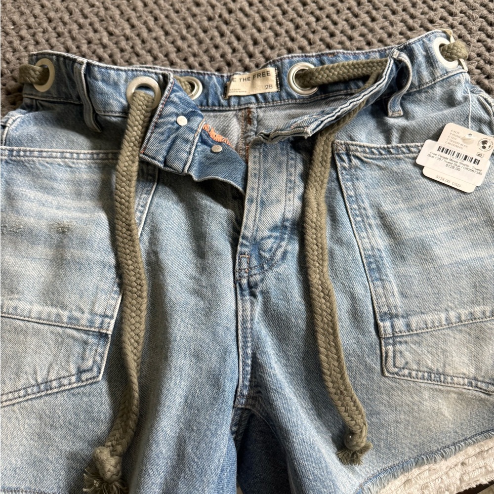 We The Free Relaxed Blue Jeans with Vintage Wash Women’s